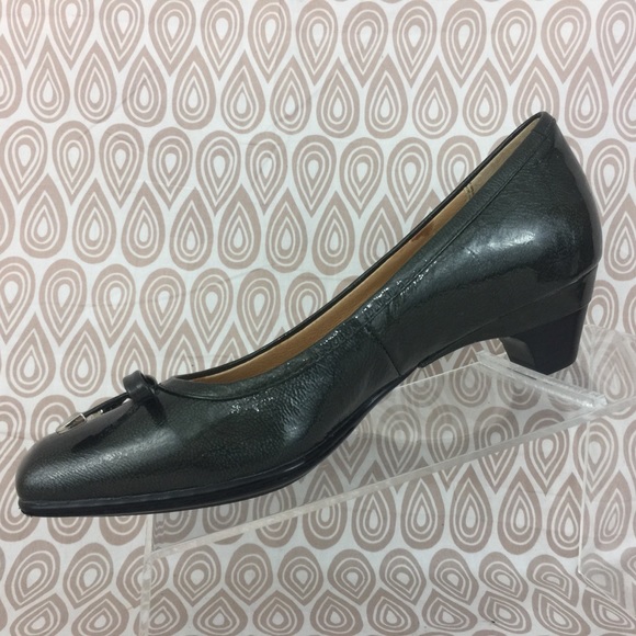 Sofft Womens Green Leather High Heel Size 8 M S285 - Picture 2 of 8